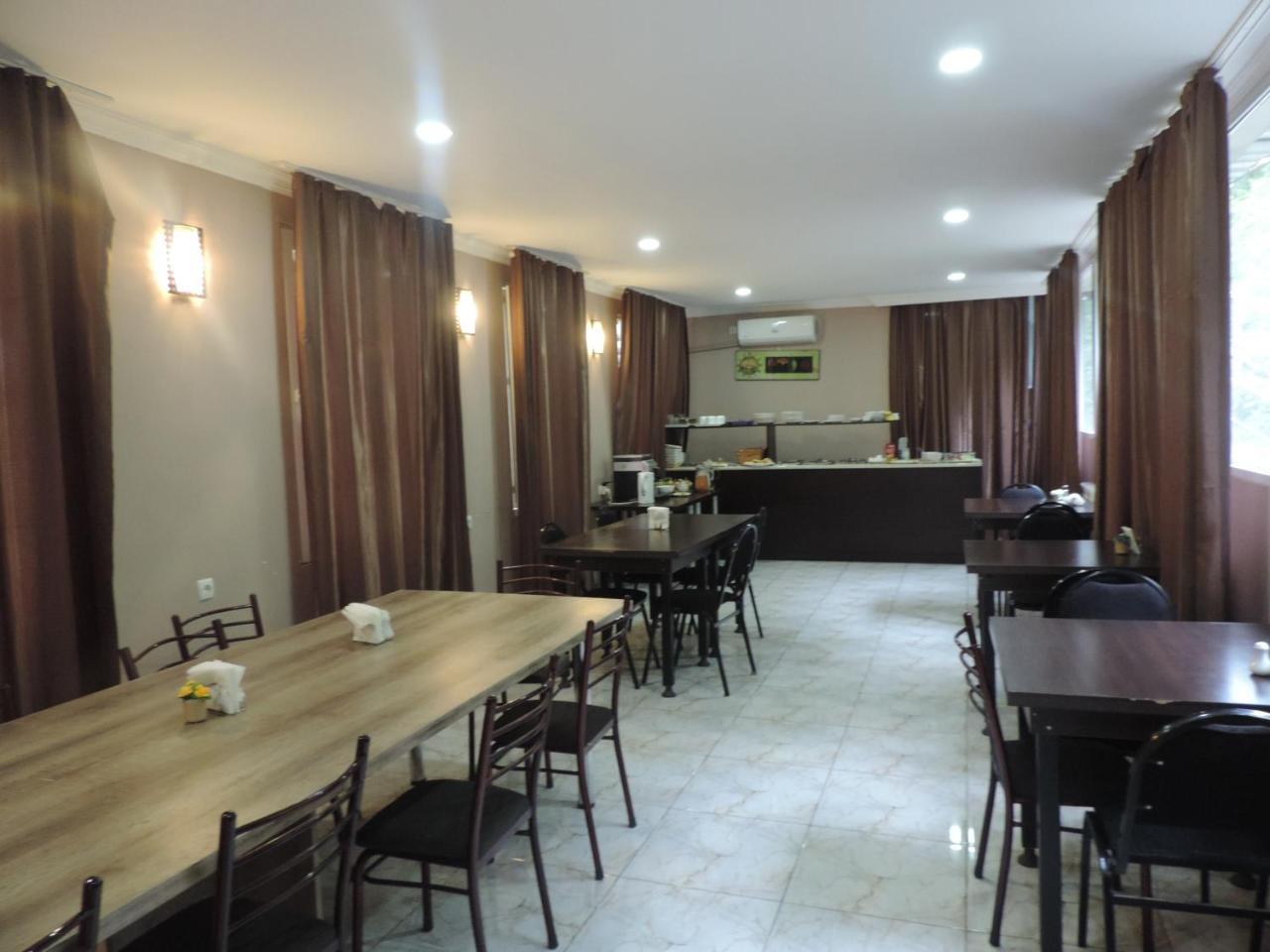 Alma-Ata Hotel 보르조미 외부 사진